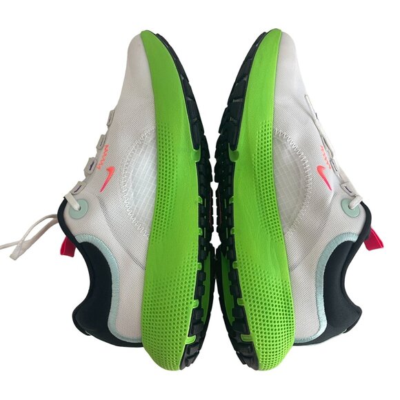 Nike React Escape Run Shoe Women's Green/White, DJ5929-100, Size 6.5 WORN ONCE - Picture 6 of 10